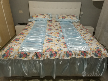 Copriletto matrimoniale in raso nuovo