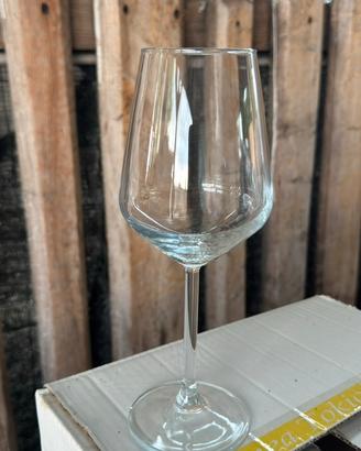 CALICI VINO BIANCO E ROSSO
