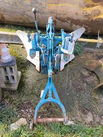 Aratro d’epoca per Landini testacaldo