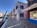 casa-tipica-su-tre-livelli-nel-cuore-di-burano