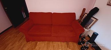 divano letto e puff coordinati