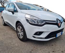 RENAULT Clio ANNO 2018 N1 4 POSTI