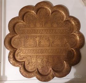Vassoio orientale in ottone vintage