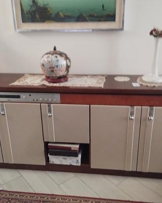 credenza. mobile Sala 