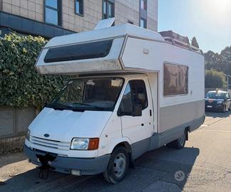 LAIKA 4 POSTI LETTO FORD 2.5 D ANNO 1990