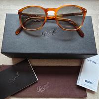 Occhiali da sole PERSOL PO3316S tartarugati