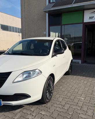 Lancia Ypsilon 1.2 69 CV GPL Ecochic, OK NEOPATENT