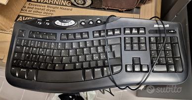 Microsoft Comfort Curve KB 2000 tastiera USB Nero
