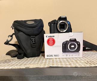 KIT Canon EOS 700D + obiettivi