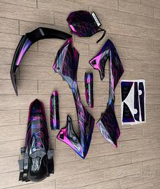 Plastiche yz 125 con grafiche custom