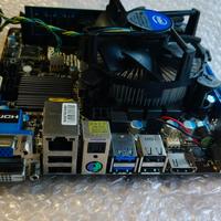 Combo scheda madre + processore