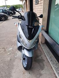 Malaguti Madison RS 250