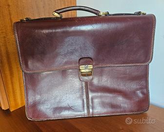 Borsa ventiquattrore in pelle