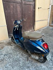 vespa primavera 50