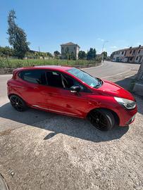 Renault clio 4 rs 2014