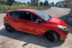 Renault clio 4 rs 2014
