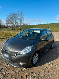Peugeot 208  prima serie - anno 2013 