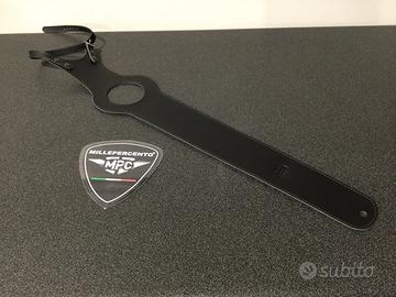 Cinghia da sebatoio in pelle V7 850