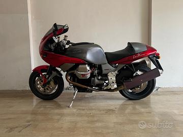 V11 le mans moto Guzzi