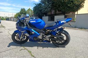 Yamaha YZF R1 - 1999