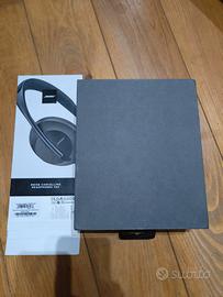 Bose Noise Cancelling Headphone 700