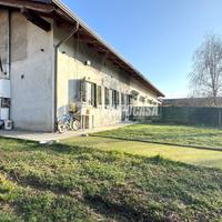 Villa a Schiera a San Giorgio Canavese 6 locali