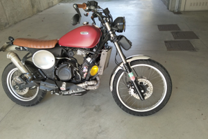 Scrambler su base Yamaha Super Tenere 750