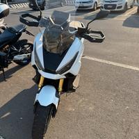 X adv 2025