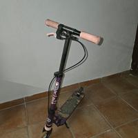 monopattino bambina 