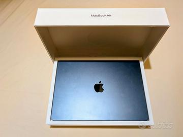 Apple Mac Book Air 15 inch chip Apple M2 memory 8 