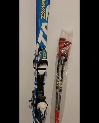 sci ragazzo con racchette