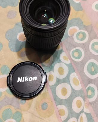obiettivo Nikon con adattatore per camere fujifilm