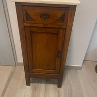 Comodino antico massello