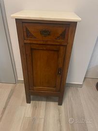 Comodino antico massello