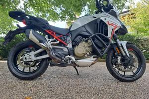 Ducati Multistrada V4S Travel&Radar