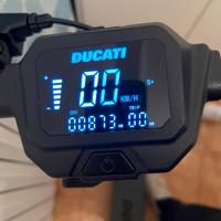 Monopattino ducati pro 2 plus