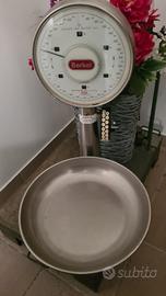 bilancia Berkel con pulsanti per la tara