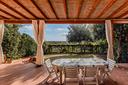 is-molas-villetta-con-giardino-e-posto-auto