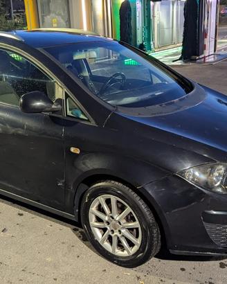 Seat Altea XL 2012 1.6 TDi