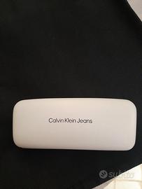 Occhiali da sole originali Calvin Klein. 