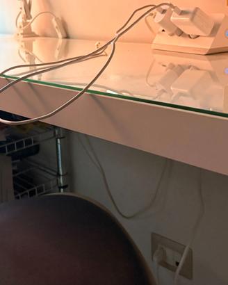 Scrivania Ikea Malm