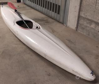 Kayak singolo vtr