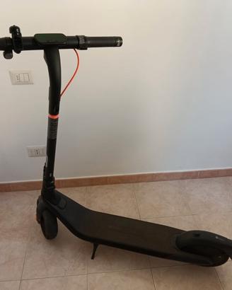 Monopattino Elettrico Ninenboot E2 Pro 