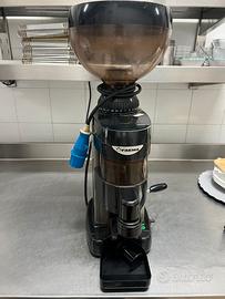 Macina caffè professionale
