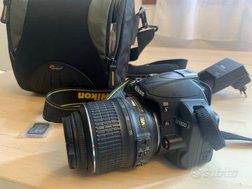 Nikon D3100 con borsa e scheda SD