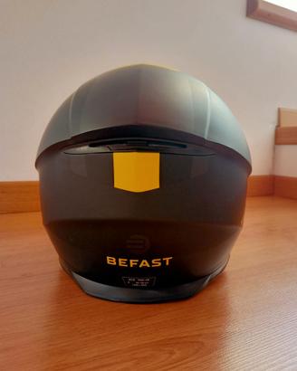 Casco moto Befast + giacca moto donna