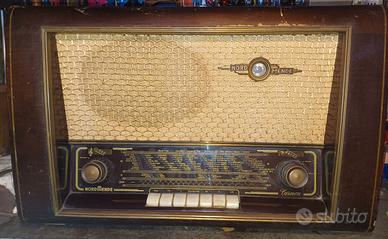 Radio vintage Carmen Nordmende