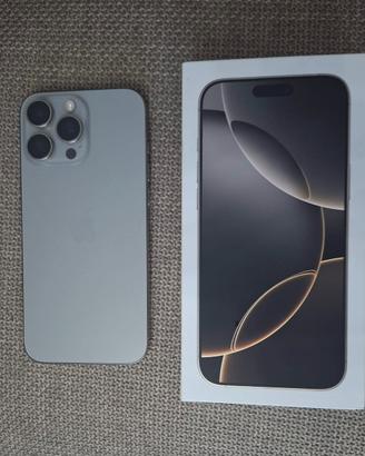 iPhone 16 Pro Max 256 GB – Titanio – Perfetto