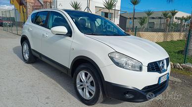 Nissan Qashqai 1.5 dCi DPF Tekna