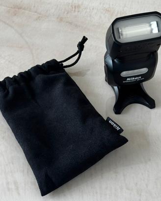 Flash Nikon SB-500